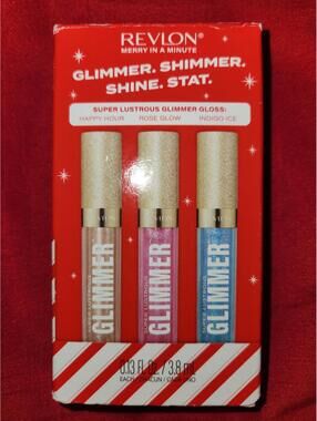 Revlon Super Lustrous Glimmer Gloss Lip Kit